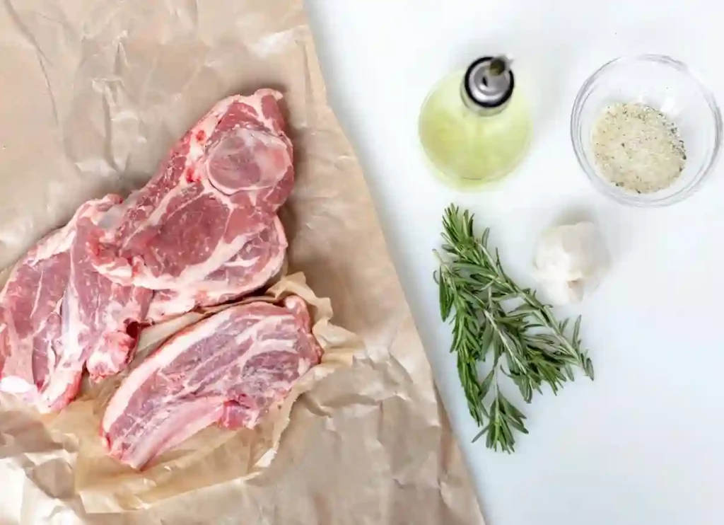 how to cook a lamb shoulder chop, how to cook lamb shoulder chops in a pan, how to make lamb shoulder chops, lamb chop shoulder recipe, lamb shoulder chops recipes, recipe for shoulder lamb chops, best lamb shoulder chop recipe